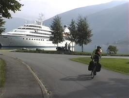 The Seabourn Spirit, an ultra-luxury cruise ship docked this morning at Flåm